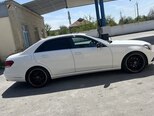 Mercedes E 250 4MATIC-4