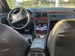 Mercedes E 240-13