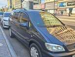 Opel Zafira-5