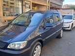 Opel Zafira-10