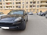 Porsche Cayenne GTS-8