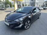 Hyundai Elantra-1