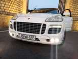 Porsche Cayenne Turbo-1
