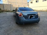 Nissan Altima-4