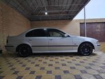 BMW 523-5
