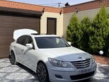 Hyundai Genesis-2
