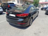Hyundai Elantra-2
