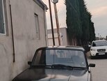 LADA (VAZ) 2107-1