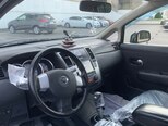 Nissan Tiida-9