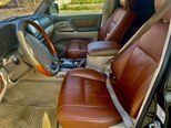 Toyota Land Cruiser-6