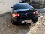 Volkswagen Passat-8