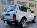 LADA (VAZ) Niva-2