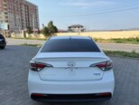 Hyundai Sonata-13