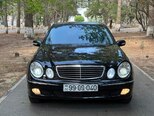 Mercedes E 240-4