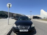 Nissan Altima-1