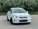 Hyundai Accent-1