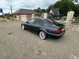BMW 528-9