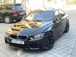 BMW 320-1