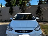 Hyundai Elantra-1