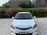 Hyundai Accent-1