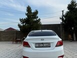 Hyundai Accent-10