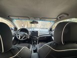 Hyundai Accent-7