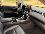 Toyota RAV4-11