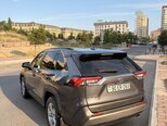 Toyota RAV4-6
