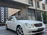 Mercedes E 240-1