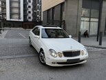 Mercedes E 240-3