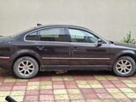 Volkswagen Passat-3