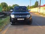 Mitsubishi Pajero-14