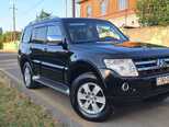 Mitsubishi Pajero-9