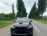 Audi Q7-2