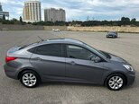 Hyundai Accent-4