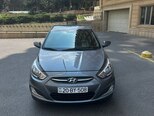 Hyundai Accent-7