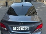 Hyundai Accent-11