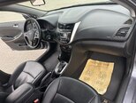 Hyundai Accent-14