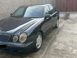 Mercedes E 320-2