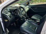 Hyundai Elantra-5