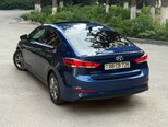 Hyundai Elantra-15