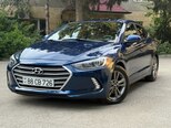 Hyundai Elantra-9