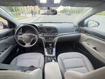 Hyundai Elantra-4
