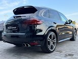 Porsche Cayenne Turbo S-21