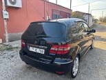 Mercedes B 180-6