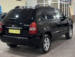 Hyundai Tucson-12