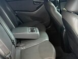 Hyundai Elantra-16