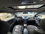 Hyundai Elantra-13
