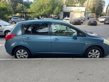 Nissan Tiida-11