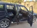 Mitsubishi Pajero-5